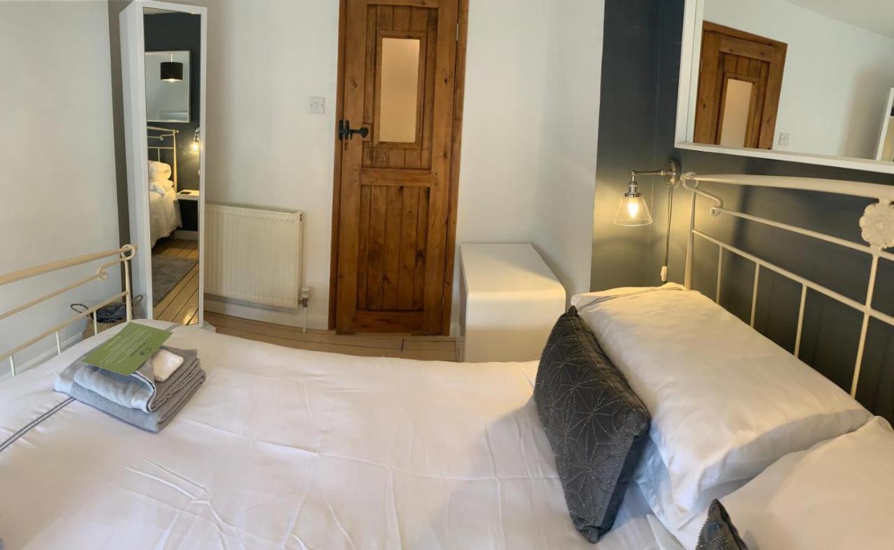 The Tenth House, Grade II Listed Georgian Town House, Wirksworth, Derbyshire, Peak District Cottage, Sleeps 4 Екстериор снимка